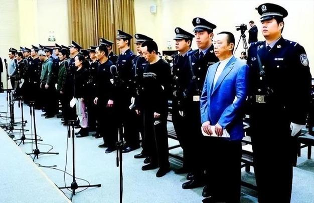 刘汉被警方控制 旗下金路集团、宏达股份或受波及(图2)