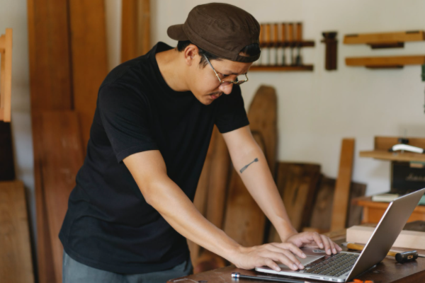 招商银行与交通银行：对新人友好但各有风控特点，你了解吗？