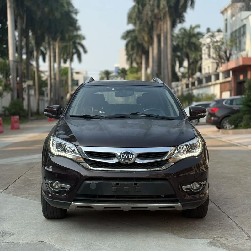 中国汽车市场SUV渐趋深化，比亚迪S7能否成最便宜7座SUV？(图2)