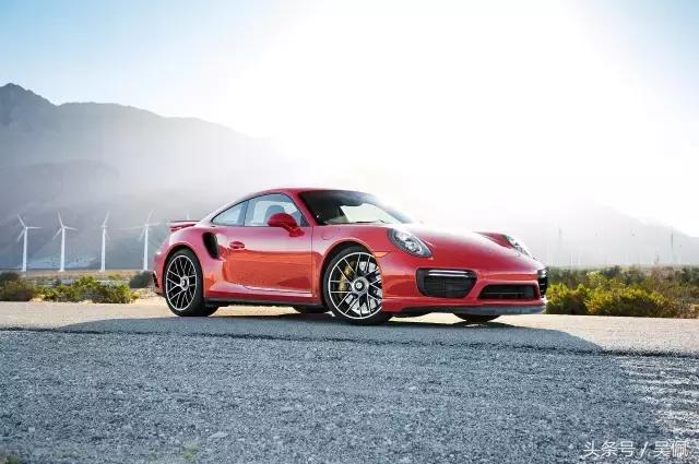 兰博基尼、保时捷、福特全系测评：2016年度最令人印象深刻的车型盘点(图11)