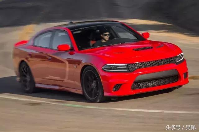 兰博基尼、保时捷、福特全系测评：2016年度最令人印象深刻的车型盘点(图3)