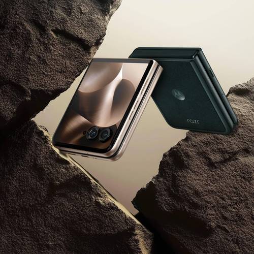 联想武汉基地下线第3亿台设备！摩托罗拉Razr 60 pro折叠屏成里程碑产品(图2)