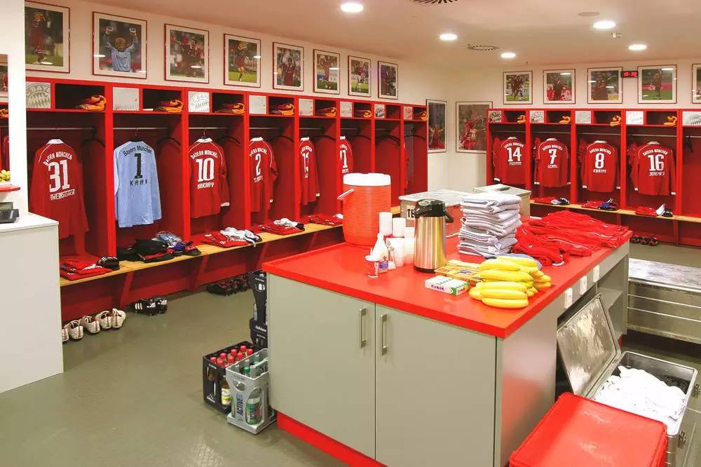 泰达主场比赛明日打响！球迷用品店啥样？投资要多少？(图11)