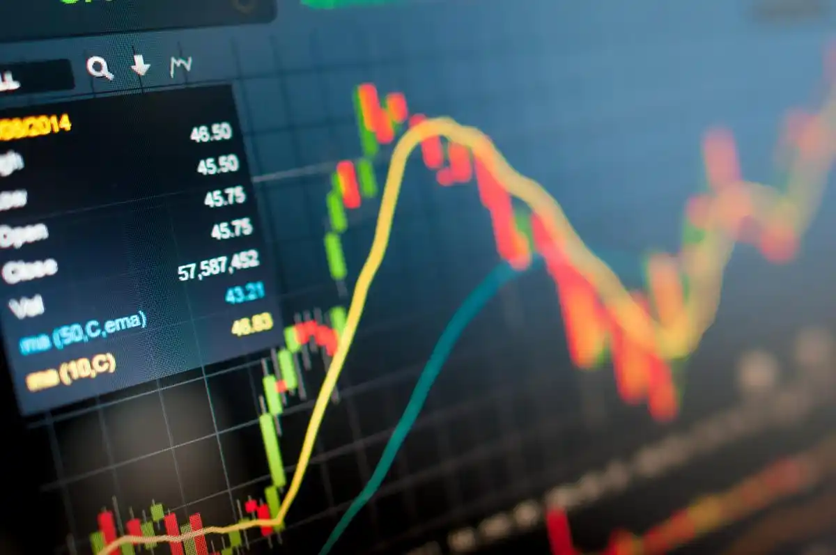 大数据交易现状、挑战及模式探讨，附数据资产交易解释(图6)