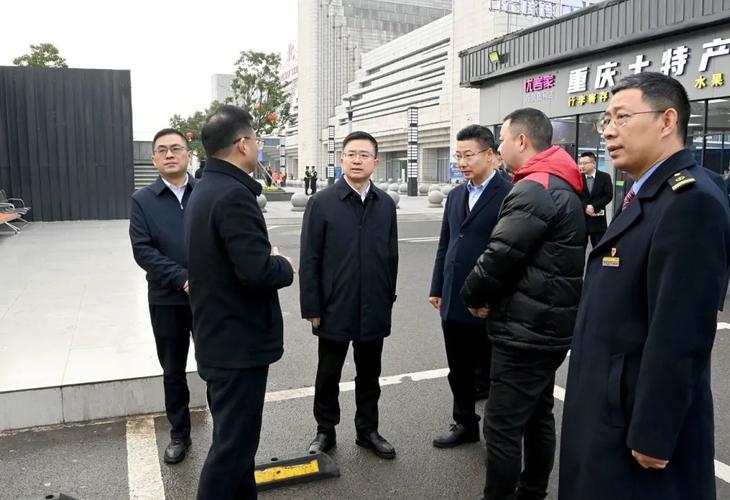 重庆两江新区首届党委班子产生 罗蔺当选书记(图2) 重庆两江新区首届党委班子产生 罗蔺当选书记(图2)