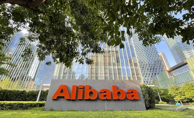 拼多多近期股价波动大，抄底还是观望？(图2)